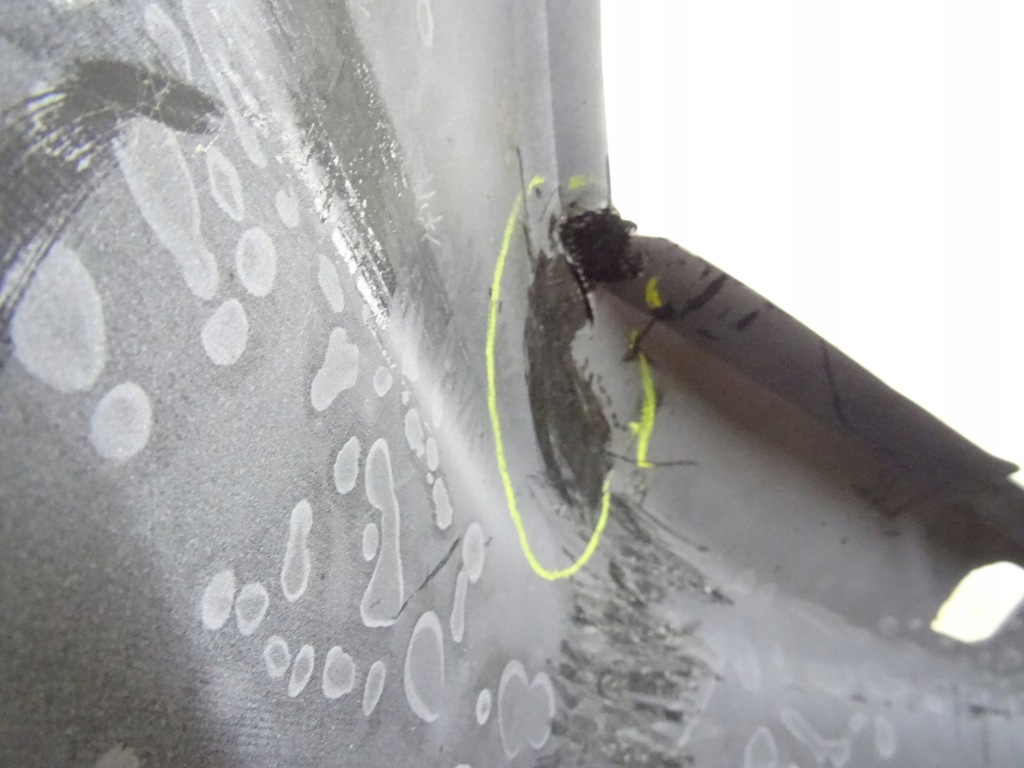 фото №13, Бампер перед toyota corolla e16 lift ксенон pdc4