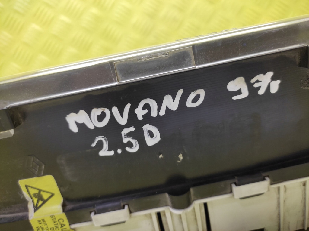 фото №8, Opel movano 2.5 d счетчик приборы