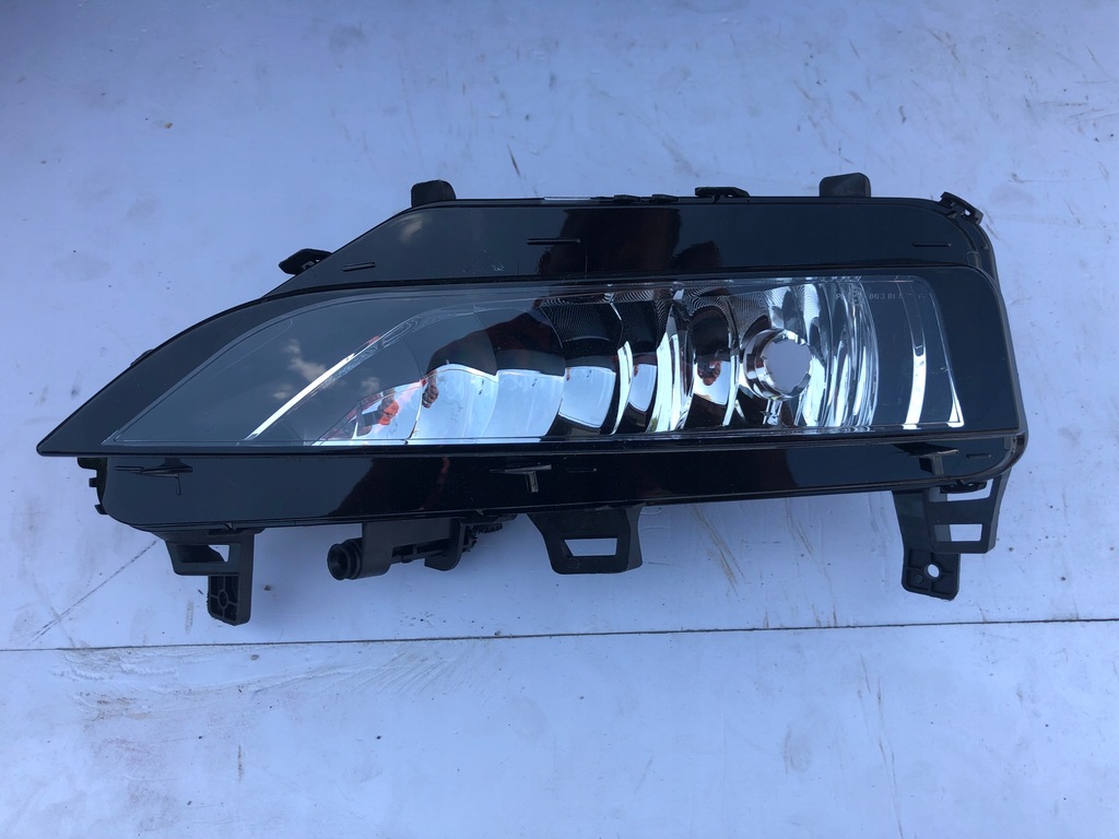 фото №2, Протитуманна фара перед передній лівий skoda rapid 60u