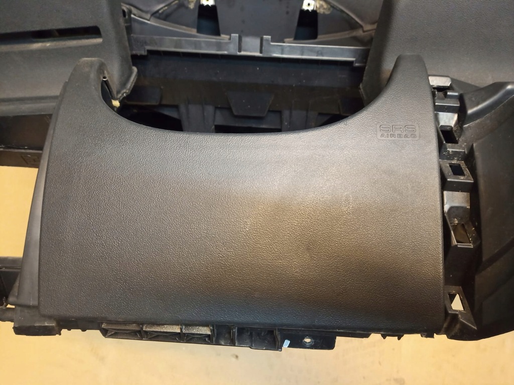 фото №4, Citroen c5 iii x7 приборная панель консоль подушка безопасности подушки безопасности