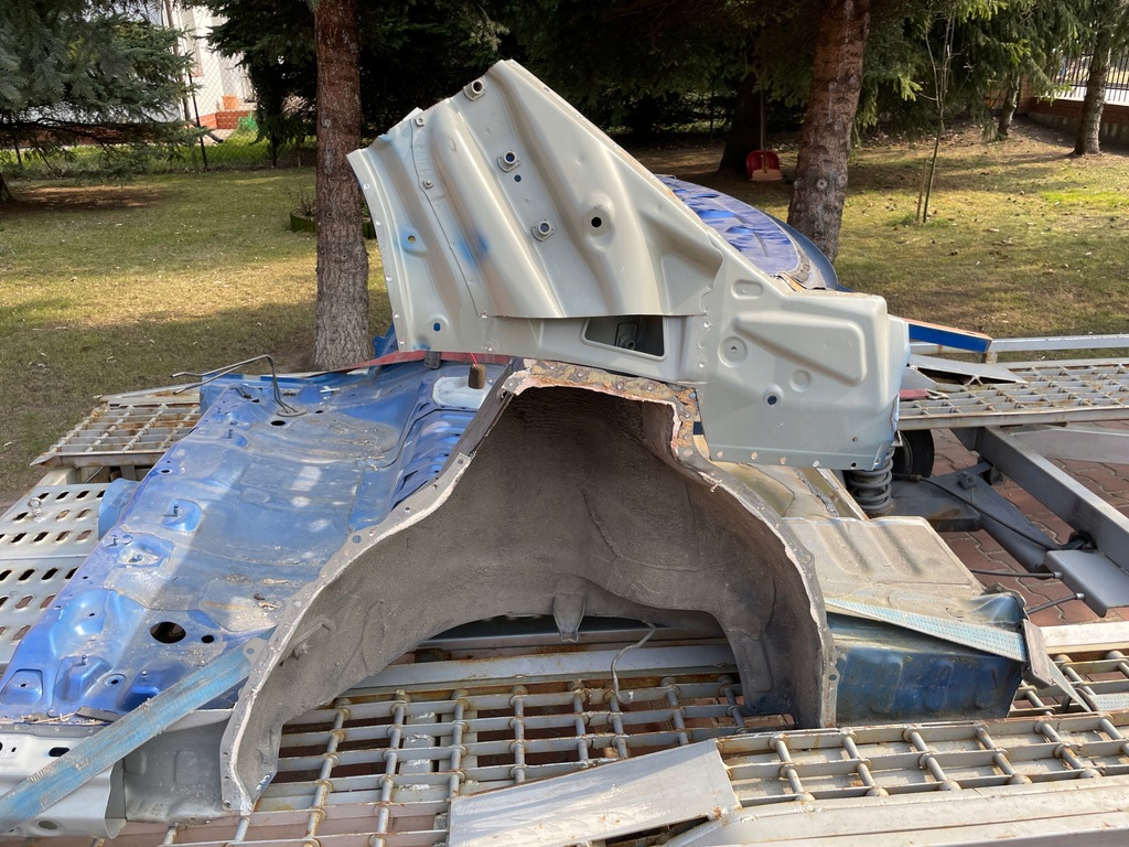 фото №5, Subaru impreza gd чашка задняя задний пол sti