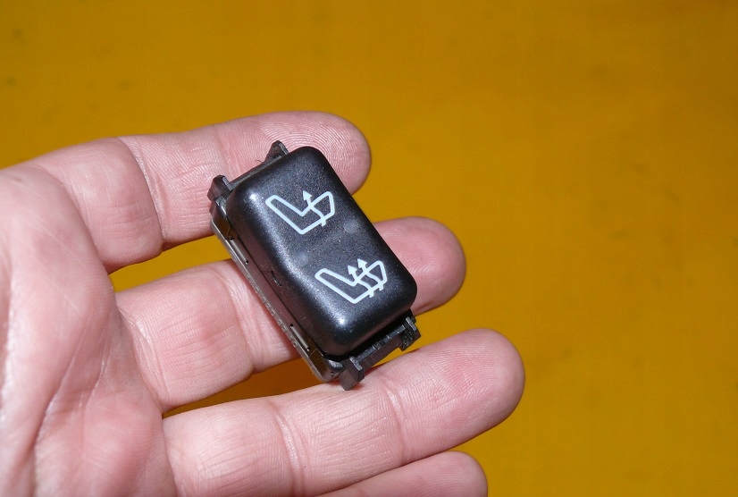 фото №1, Кнопка подогрев сиденье mercedes w140 lift