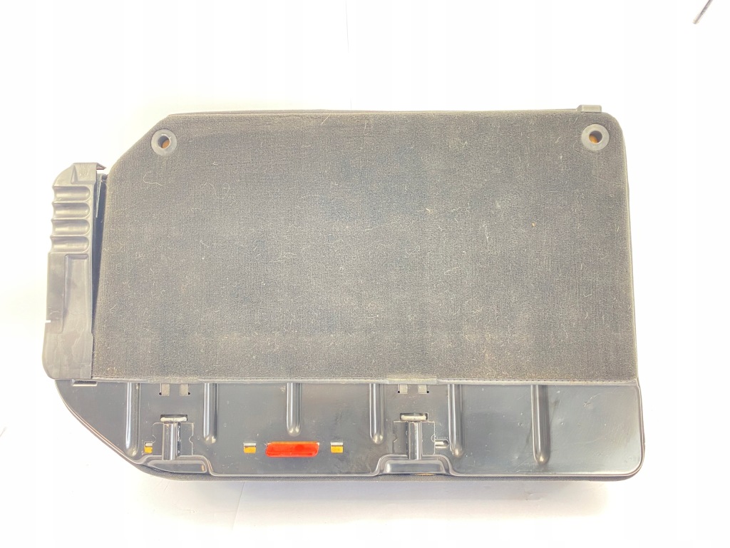 фото №9, Задняя заднее сиденье сиденье чёрные решётка sportline задняя mercedes w124 kombi s124