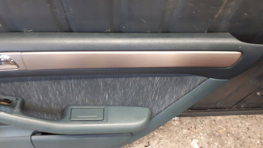 фото №6, Обшивка правий задня audi a6 c5 зелений