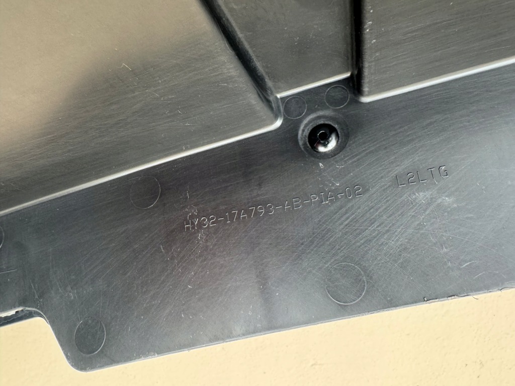 фото №11, Land rover discovery v 5 l462 направляющая абсорбер усилитель бампера перед