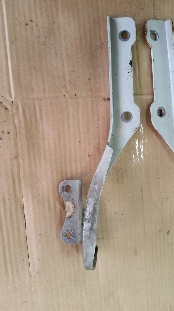 фото №5, Петли капот suzuki alto nissan pixo 9-14