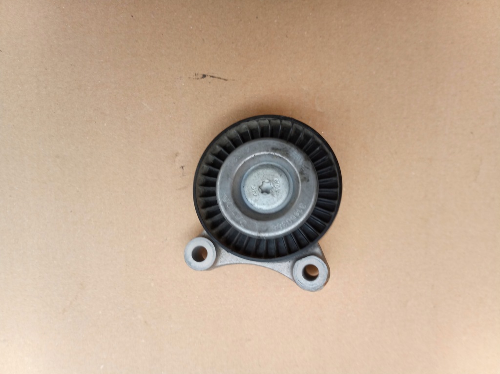 фото №1, Volvo s90 v90 xc90 v60 v40 2.0 t8 b4204t34 натяжитель ремень ролик 31460386