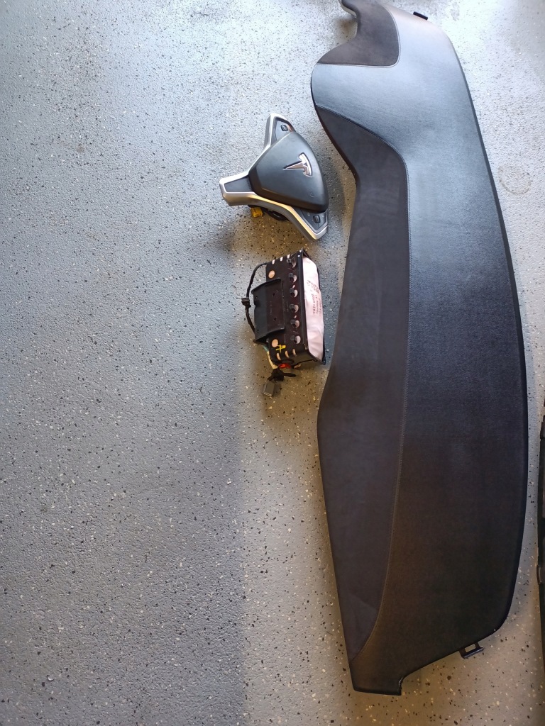 фото №1, Панель приладів подушка безпеки 2x tesla s оригінал