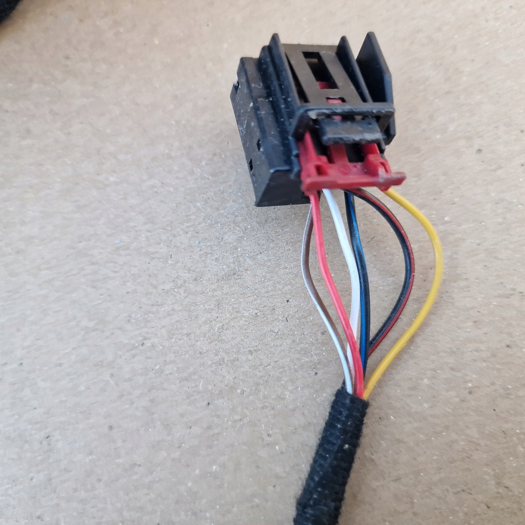 фото №8, Skoda octavia iii дзеркало зовнішнє праве 6 pin 5e0857934