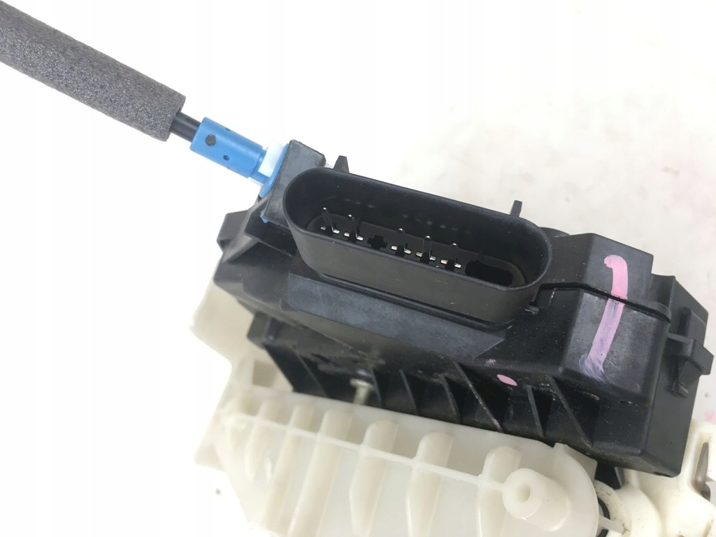 фото №6, Ford mustang 15- замок дверь правый usa