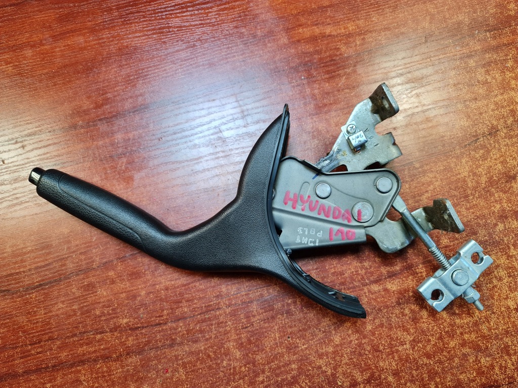 Купити Важіль гальма ручного hyundai i10 1.1b 13'