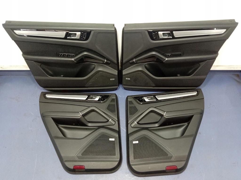 фото №14, Porsche cayenne iii 9y сиденья заднее сиденье обшивки салон кожа комплект