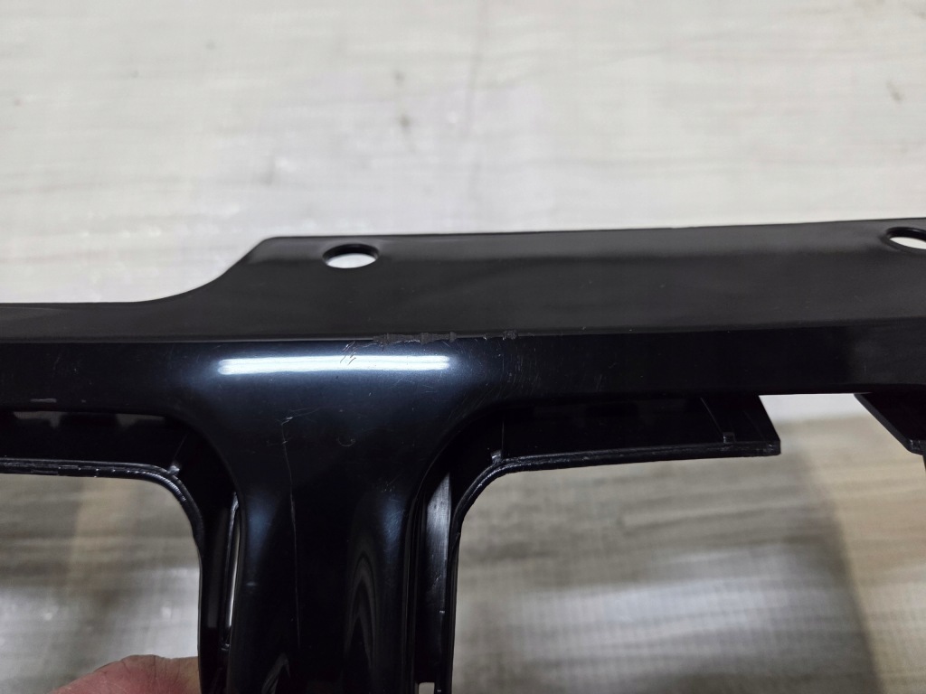 Решітка радіатора решітка  накладка радіатора jeep compass 2021- 735799456 нова оригінал Недорого