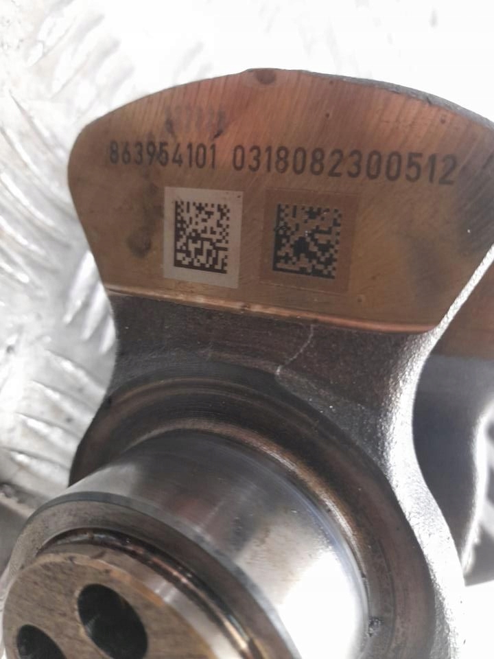 Wał колінчастий bmw 2 kabriolet 2021 7367646 Недорого