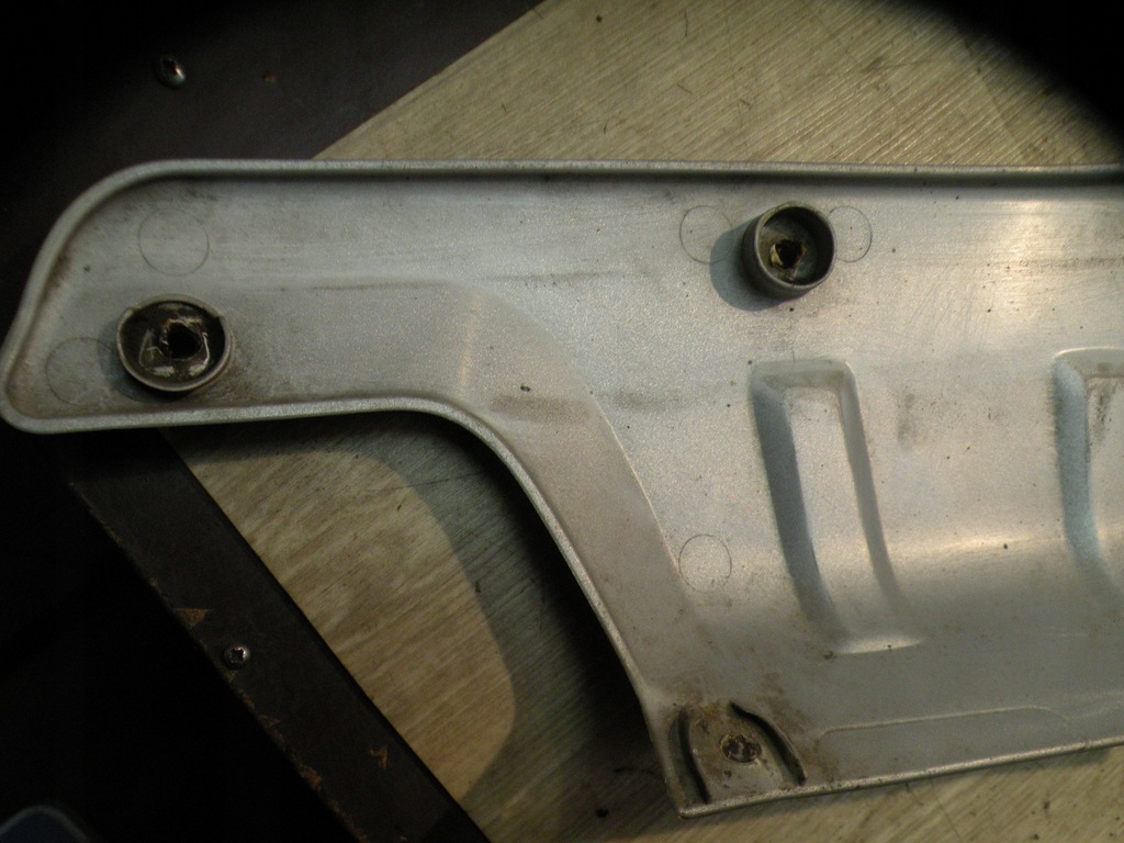 фото №6, Volvo xc90 молдинг накладка бампера задня