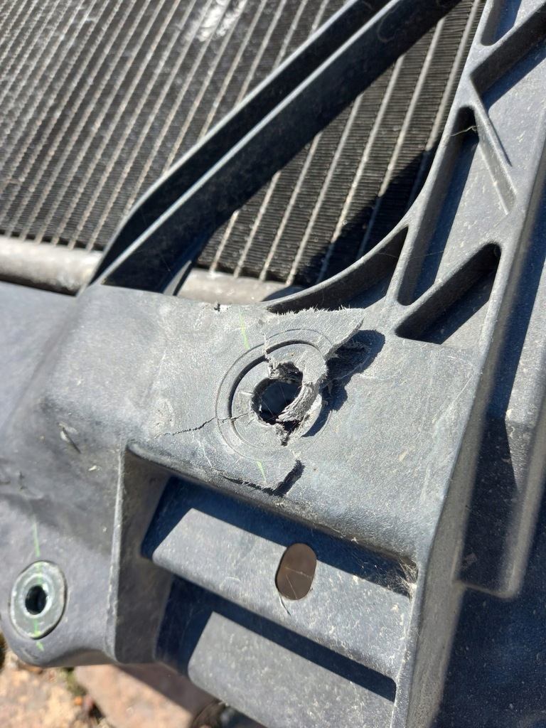 фото №5, Комплект радіатор mazda 3 2.0 дизель