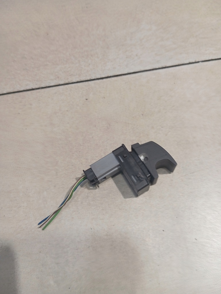 фото №8, Кнопка відкривання скло правий перед seat ibiza iv 1.2 7l69598558