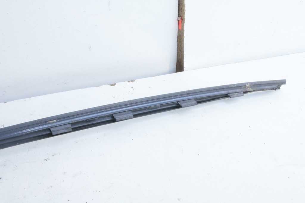 Молдинг стекло лобовое левая opel vectra c Недорого