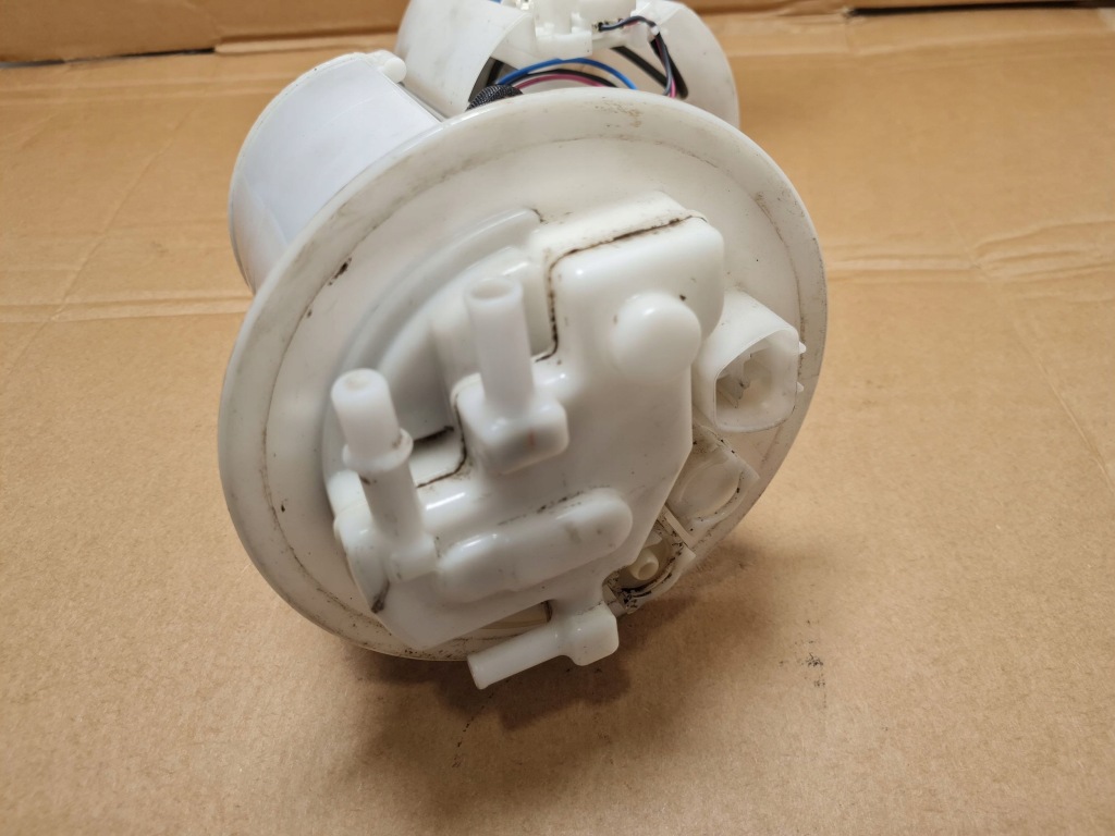 фото №10, 2011 lexus ct 200h насос пального 7770447040