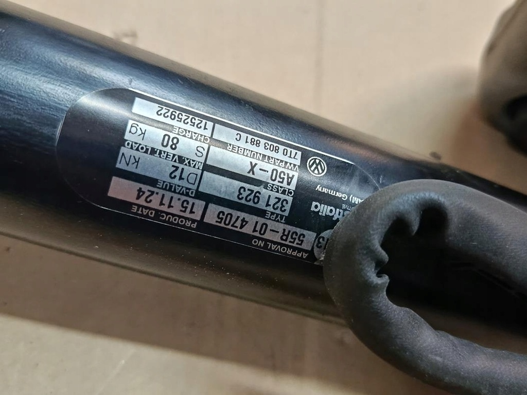 фото №9, Vw multivan t7 7t0803881c 21- hak буксирувальний оригінал