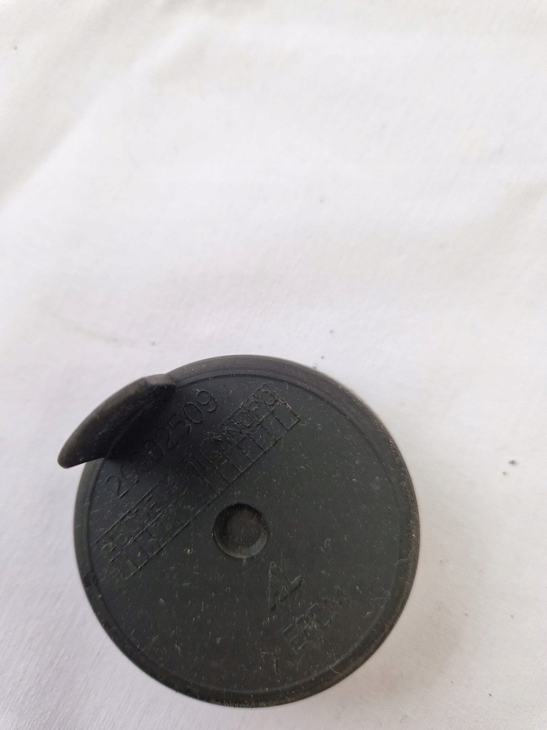 фото №1, Ford b-max заглушка крышка лампы передней 20002509