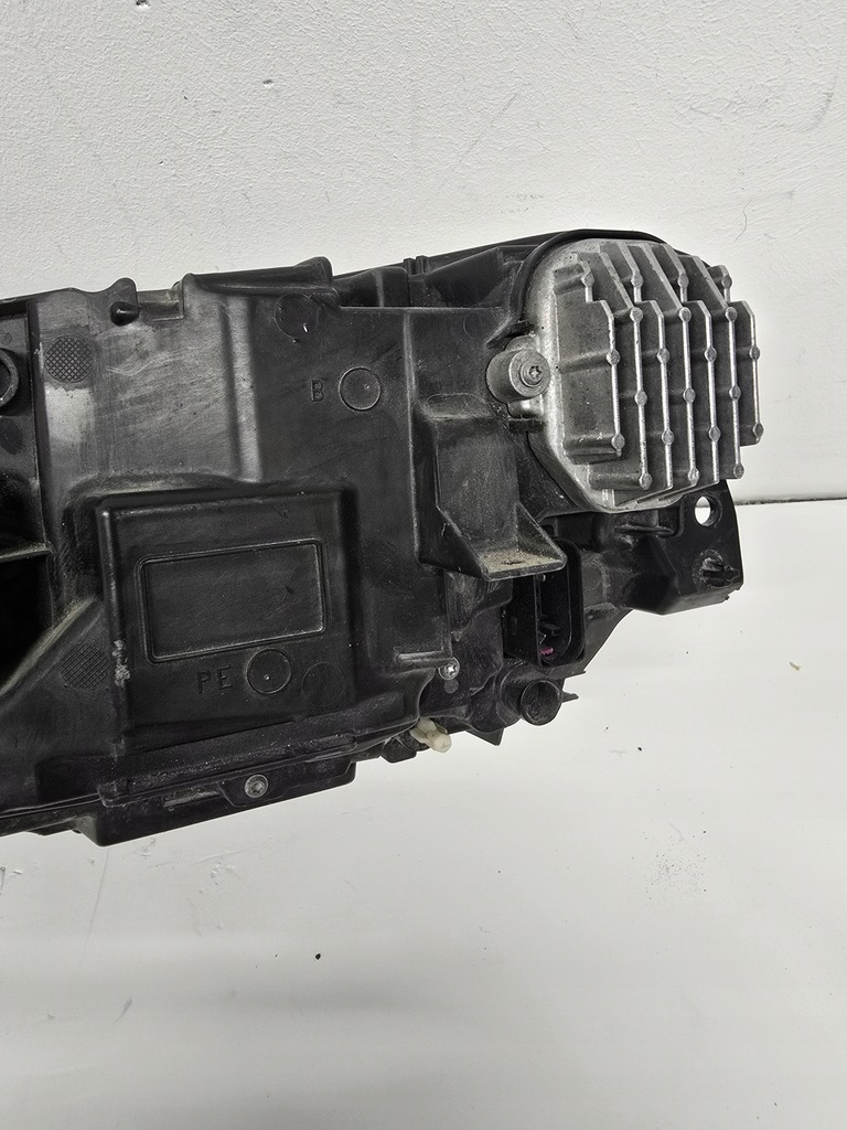 фото №10, Volvo v90 s90 фара лампа full led права перед передня mid led