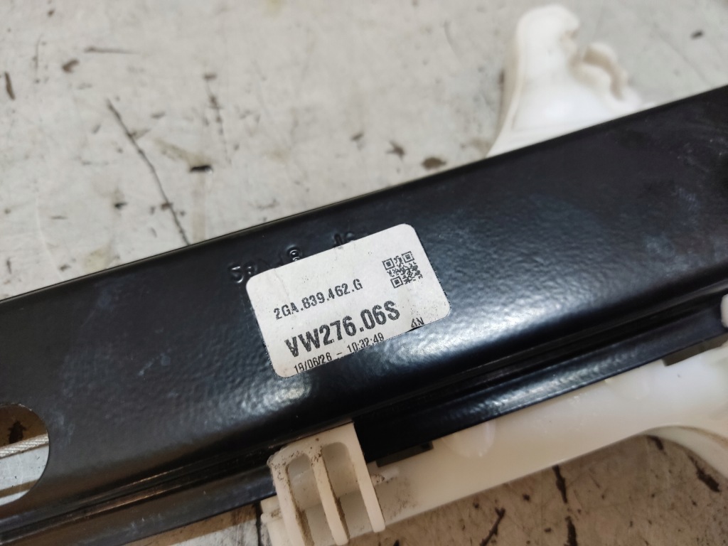 фото №2, Vw t-roc подъемник стекло правый задняя