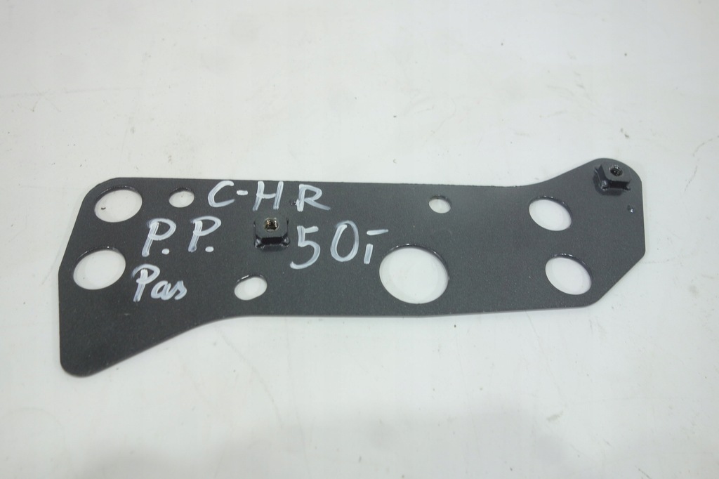 фото №1, Кронштейн поперечина перед правый toyota c-hr chr