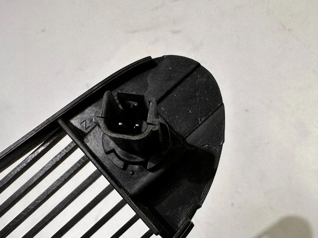 фото №9, Захист рамка решітка верхній панелі приладової панелі chevrolet corvette c5