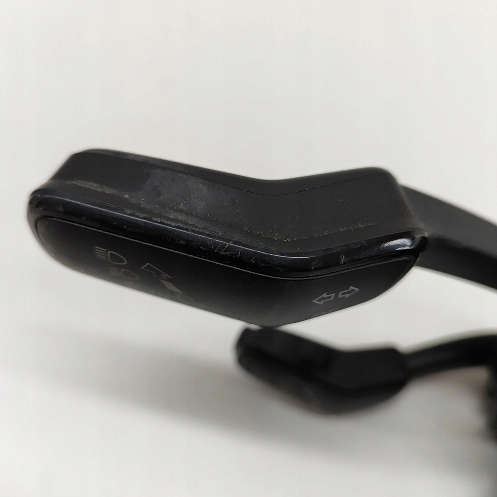 фото №9, Skoda enyaq iv 2021 рычаг / переключатель поворотники