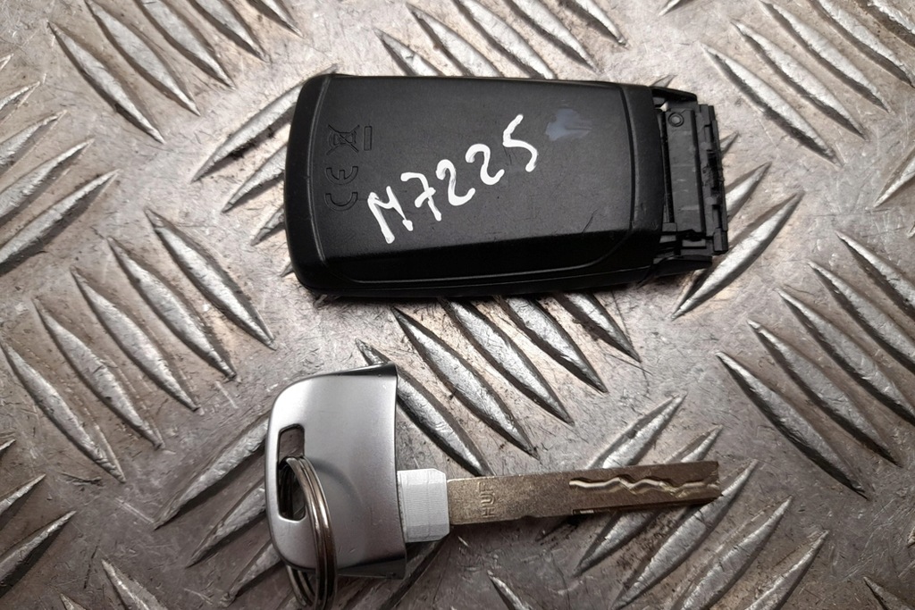 фото №1, Ключ audi a4 8w2, b9 4m0959754at 2019