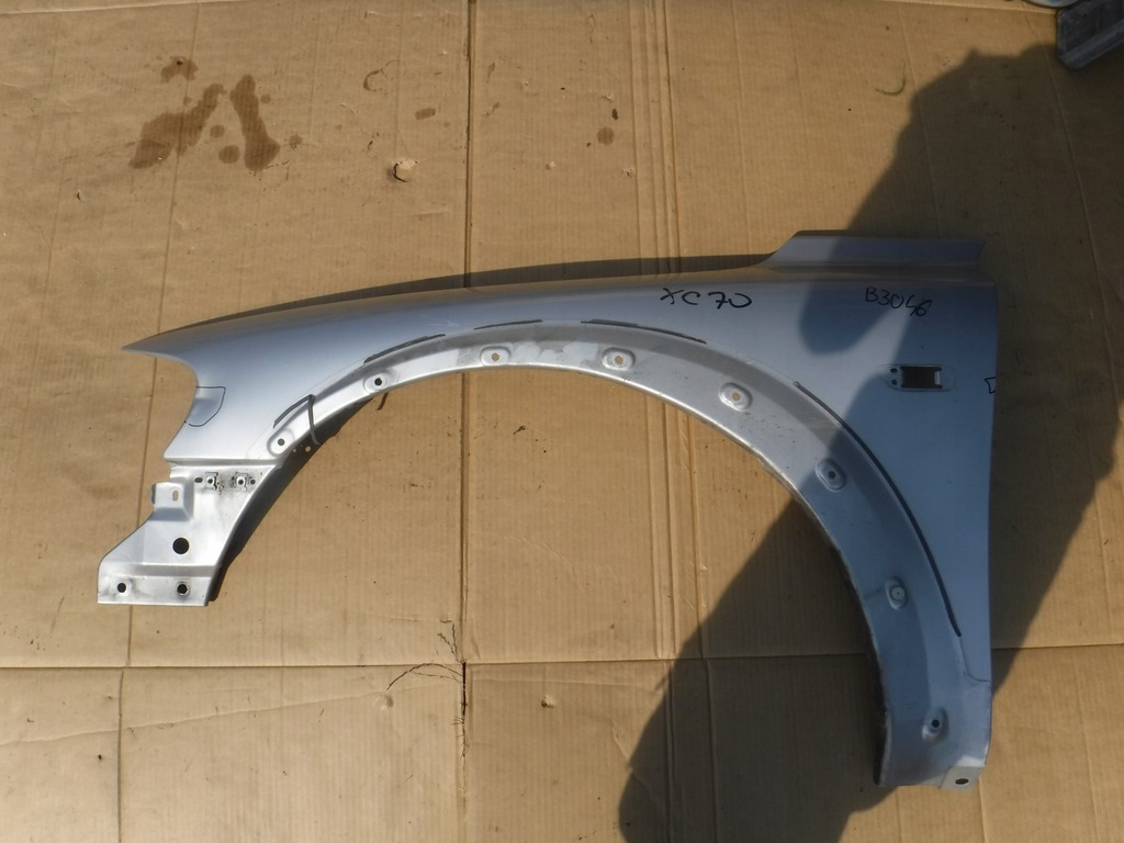 фото №1, Крыло левый перед volvo xc70 i