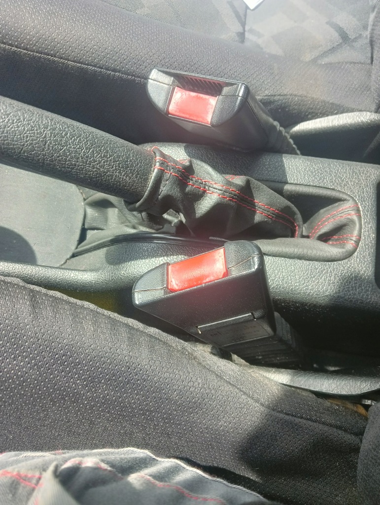 Купить Клипса поперечина перед левая opel astra g hb