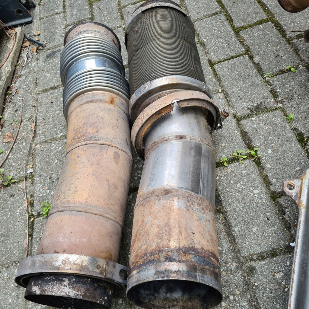 фото №5, Труба выхлопная гаситель катализатора actros mp 4