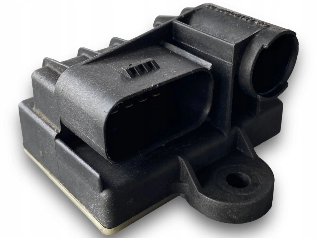 фото №1, Mercedes a klasa w176 реле свічка 6519002203