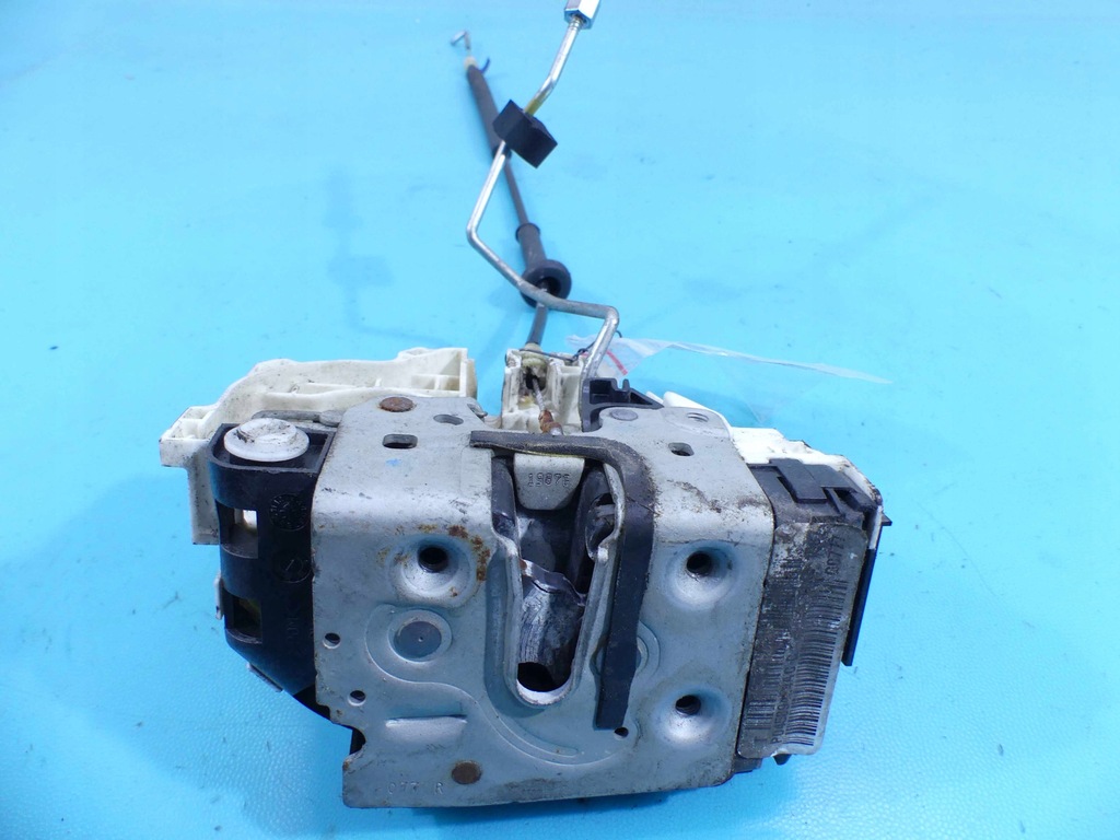 фото №1, Замок задняя правый 4pin chrysler sebring iii 06-10