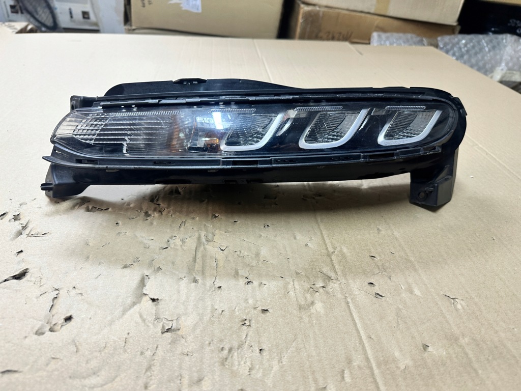 Купить Фара поворотник led drl citroen c3 aircorss 9813478080