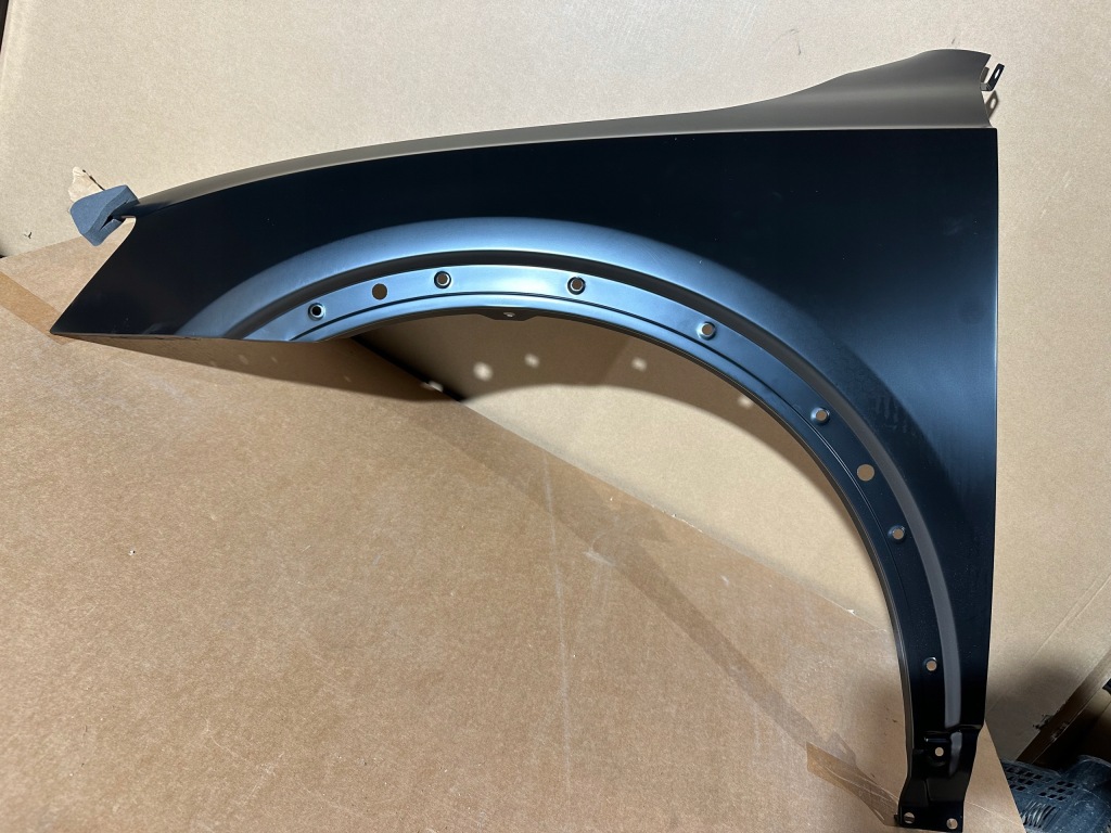 Купить Крыло  передний левое  audi q3 8u0821105