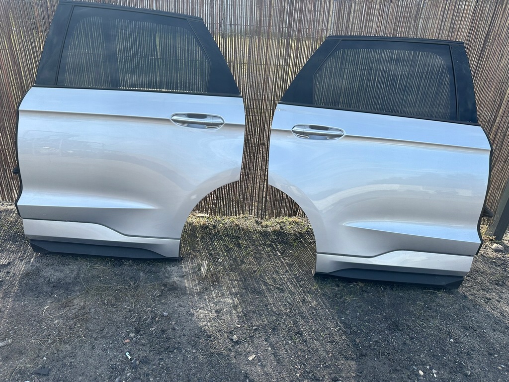 фото №1, Дверь задняя задние левая ford edge ii mk2 2016 цвет ux