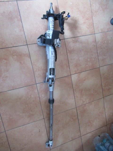 фото №1, Alfa romeo stelvio колонка кермова