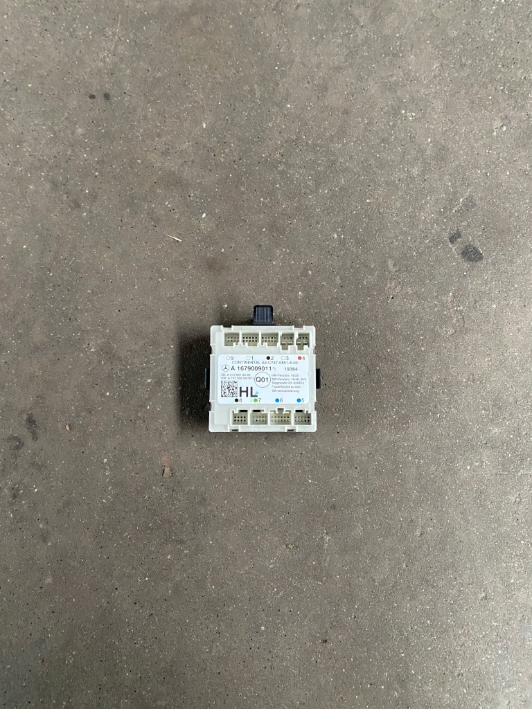 фото №1, Mercedes glc 253 модуль блок управления дверь 1679009011