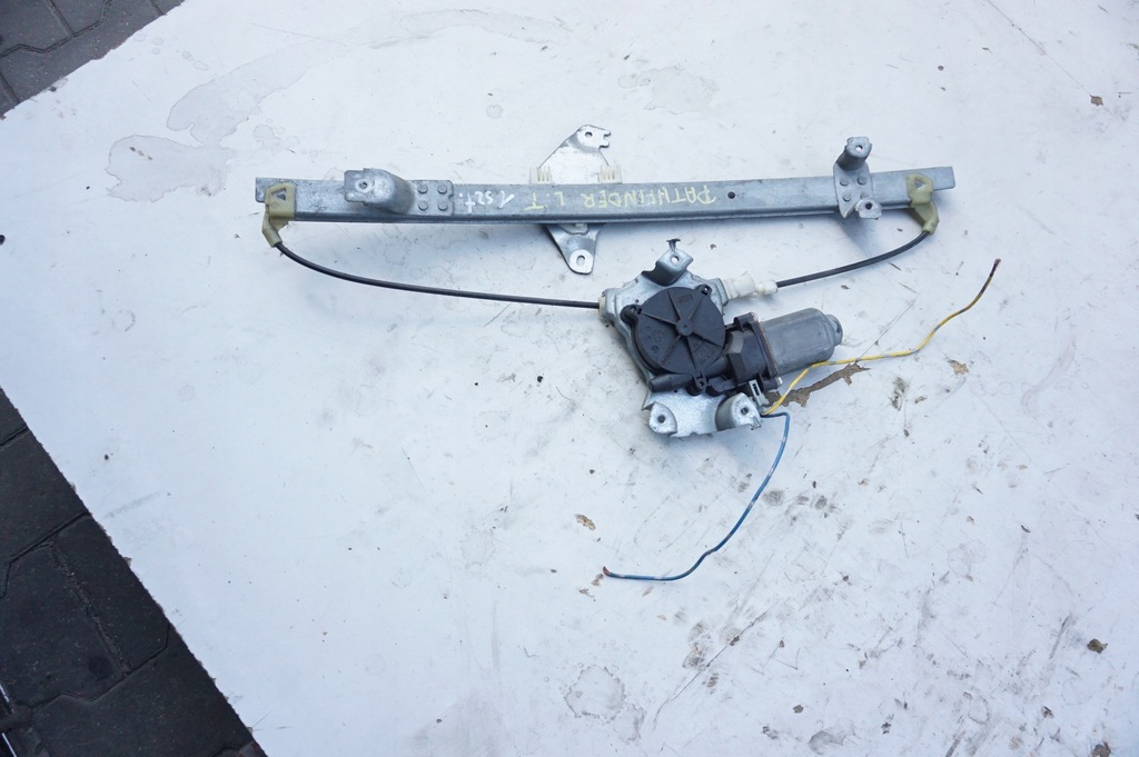 фото №1, Механізм скло лівий задня nissan pathfinder r51