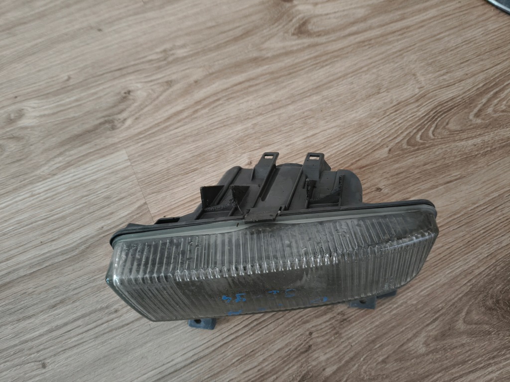 фото №8, Opel omega a противотуманная фара левый 90-94