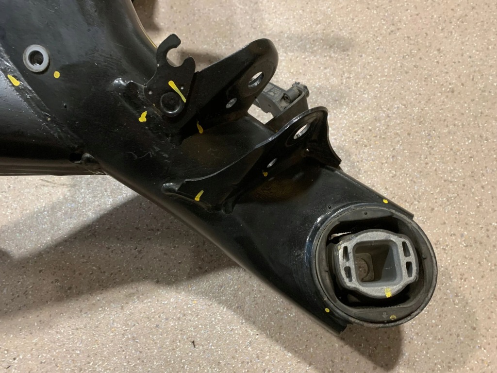 фото №7, Підрамник задні задня bmw x3 g01 6887442