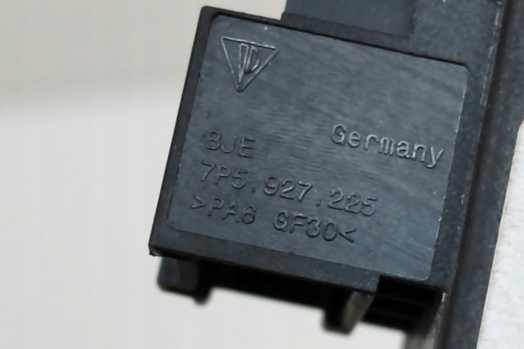 фото №7, Porsche cayenne 92a перемикач гальма ручного 7p5927225 2014 24569232