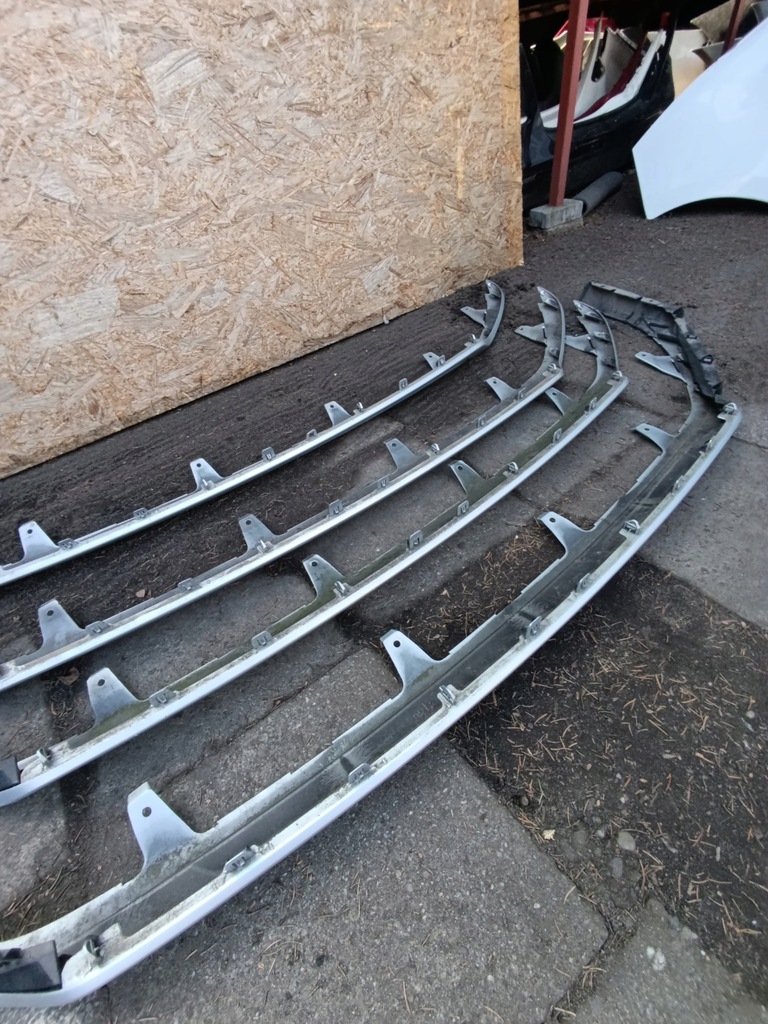 фото №3, Бампер молдинг перед lexus rx iv lift 2019-2021