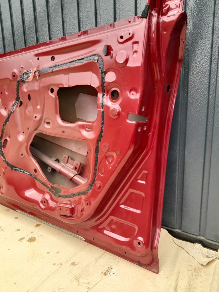 фото №12, Двері перед передні праве toyota avensis t29 15+