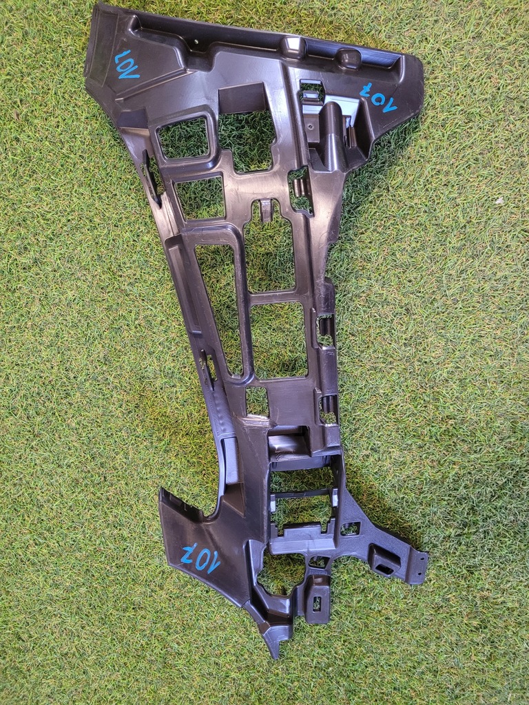 фото №6, Mercedes-benz оригинальный номер a2058850665 направляющая бампера перед