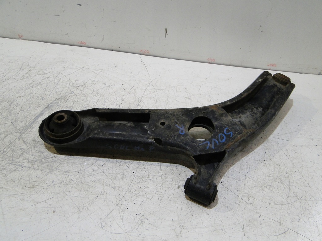 фото №6, Kia soul i 08-13 рычаг правый перед передний