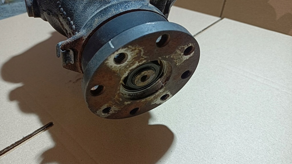 фото №5, Диференціал передній міст перед bmw e46 330xd 3,0xd механічна коробка передач передавальне число 2,35